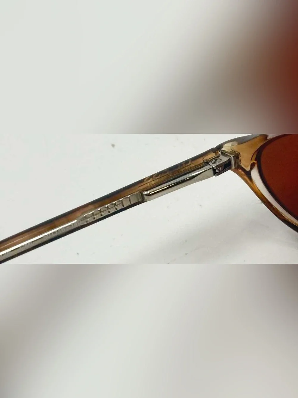 Guess GU1148 Brown Translucent Oval Sunglasses Frames Only